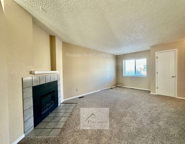 529 Comanche Village Dr in Fountain, CO - Building Photo - Building Photo