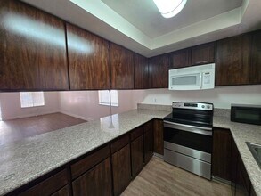 4440 Rich Dr in Las Vegas, NV - Building Photo - Building Photo