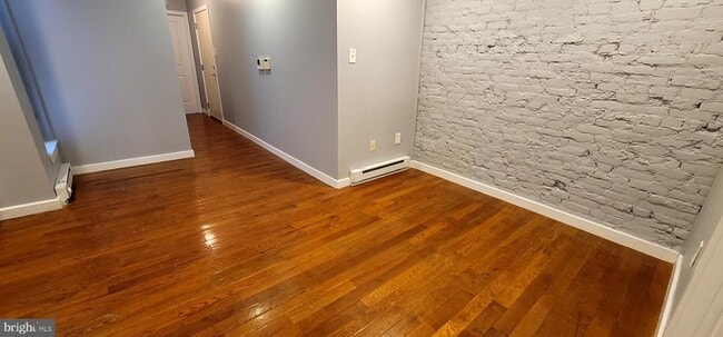 property at 1911 W Berks St