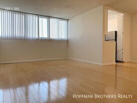 1851 Winona Blvd in Los Angeles, CA - Building Photo