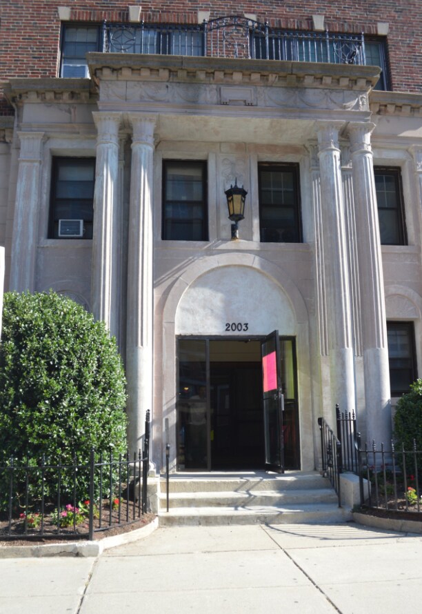 property at 2007 Commonwealth Ave