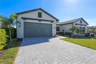 14727 Kingfisher Lp in Naples, FL - Building Photo - Building Photo