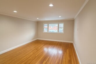 195 Meagher Ave in Bronx, NY - Building Photo - Building Photo