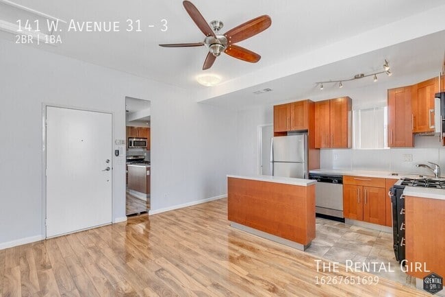 141 W Ave 31 in Los Angeles, CA - Foto de edificio - Building Photo