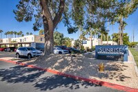 Sunscape Villas in Scottsdale, AZ - Foto de edificio - Building Photo