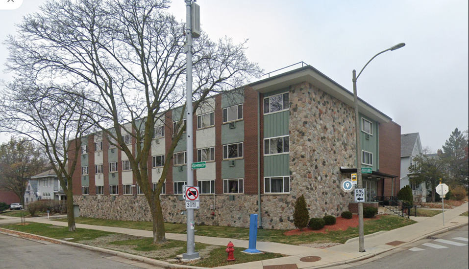 Maryland Arms Apartments in Milwaukee, WI - Foto de edificio