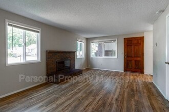 3100 V St in Vancouver, WA - Building Photo - Building Photo