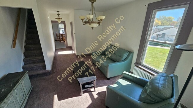 47 N Main St in Jacobus, PA - Building Photo - Building Photo