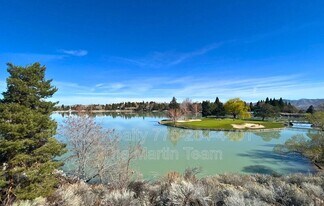 2795 W Lake Ridge Shores in Reno, NV - Building Photo