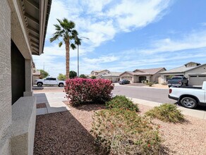 11633 W Jackson St in Avondale, AZ - Building Photo - Building Photo