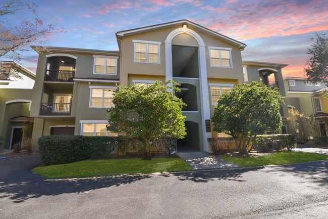 2005 Mariposa Vista Ln