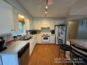5900 Cedar Lk Rd S in Minneapolis, MN - Building Photo - Building Photo