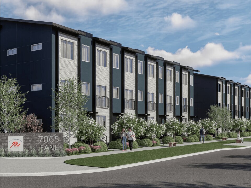 Pilot in Edmonton, AB - Building Photo