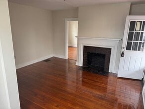 1786 E Main St, Unit 1792 in Bridgeport, CT - Building Photo - Building Photo