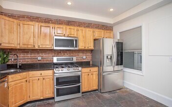 431 Faneuil St in Boston, MA - Building Photo - Building Photo