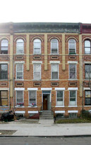 454 Bradford St Apartamentos