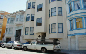 384-388 Capp St in San Francisco, CA - Foto de edificio - Building Photo