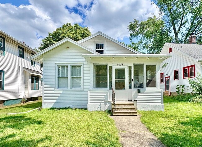 property at 1034 Huey St