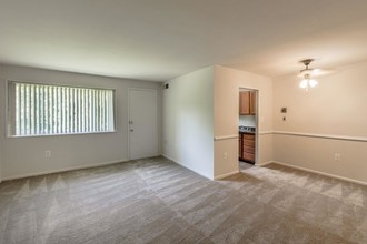 Fountain Park in Hyattsville, MD - Building Photo - Interior Photo