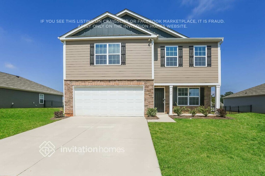 122 Cassius Dr in Troutman, NC - Building Photo