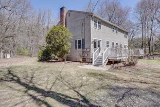 22 Circle Dr in Litchfield, NH - Building Photo - Building Photo
