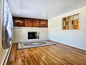 13 Frederick Ave in Denver, PA - Building Photo - Building Photo