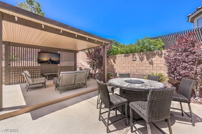 property at 4453 Melrose Abbey Pl