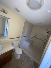 2006 34th St NW in Winter Haven, FL - Foto de edificio - Building Photo