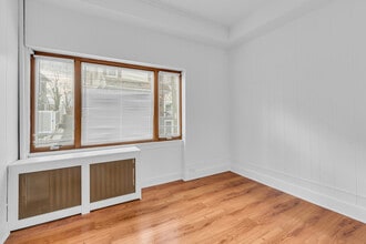 127 Maple Ave, Unit 1st Floor in Rye, NY - Building Photo - Building Photo