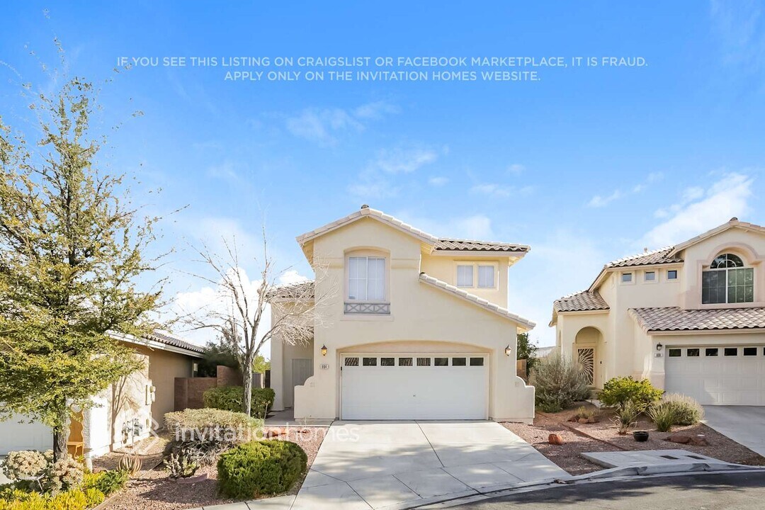 904 Autumn Royal Ln in Las Vegas, NV - Foto de edificio