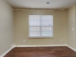 203 Kinnley Ct in Greensboro, NC - Foto de edificio - Building Photo