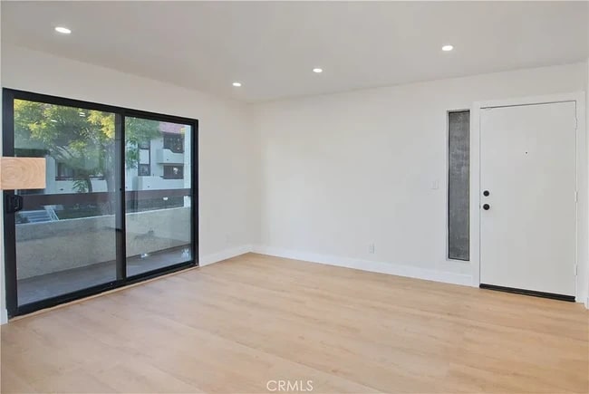 18028 Saratoga Way, Unit 557 in Santa Clarita, CA - Building Photo - Building Photo