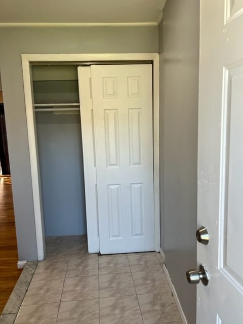 68 Chapel Hill Dr in Brentwood, NY - Building Photo - Building Photo
