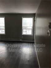 10 Main St in Plumsted, NJ - Foto de edificio - Building Photo