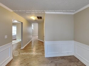 1055 Crabapple Lake Cir in Roswell, GA - Building Photo - Building Photo