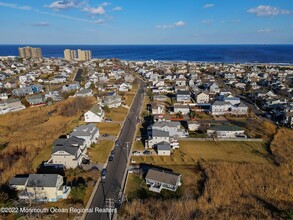 48 Valentine St in Monmouth Beach, NJ - Building Photo - Building Photo
