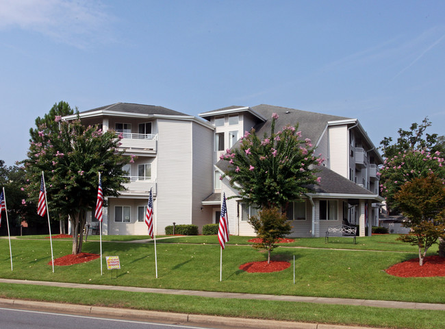 Asher Point Independent Living of Mobile in Mobile, AL - Building Photo - Building Photo