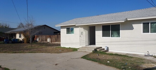 property at 1802 Earl Ave