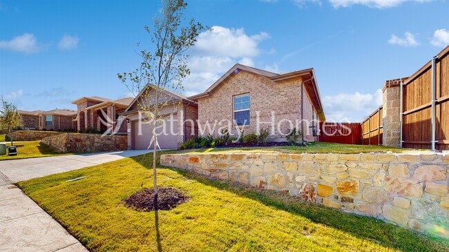 1612 Gatesville Ct in Fort Worth, TX - Building Photo - Building Photo