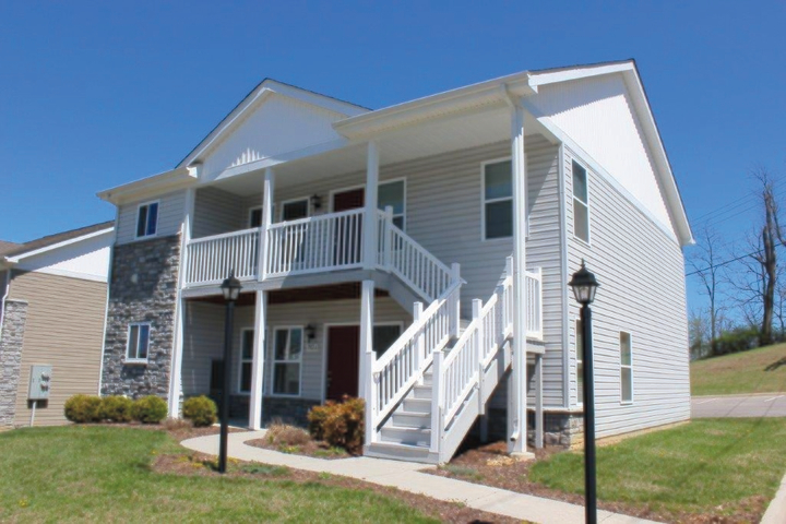 Mt. Tabor Village Condos in Blacksburg, VA - Building Photo