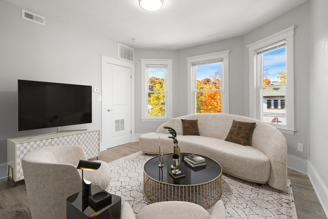 517 Washington St, Unit 2 in Boston, MA - Foto de edificio