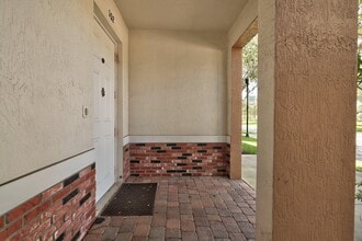 10560 SW Stephanie Way in Port St. Lucie, FL - Building Photo - Building Photo