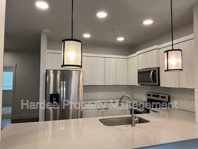 property at 3711 S Council Spring Rd