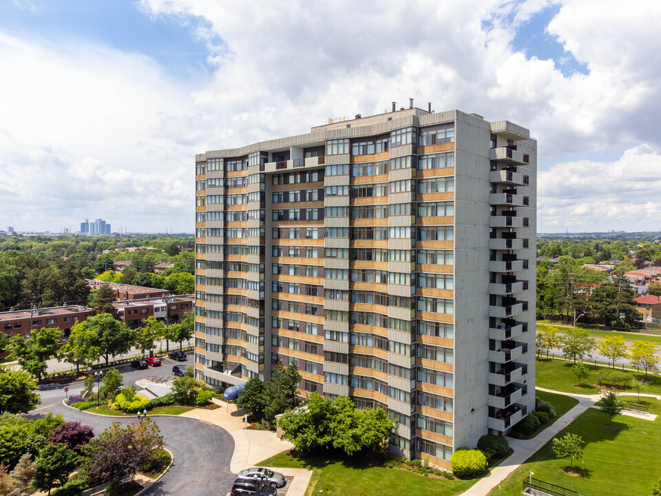 1201 Steeles Ave W in Toronto, ON - Building Photo