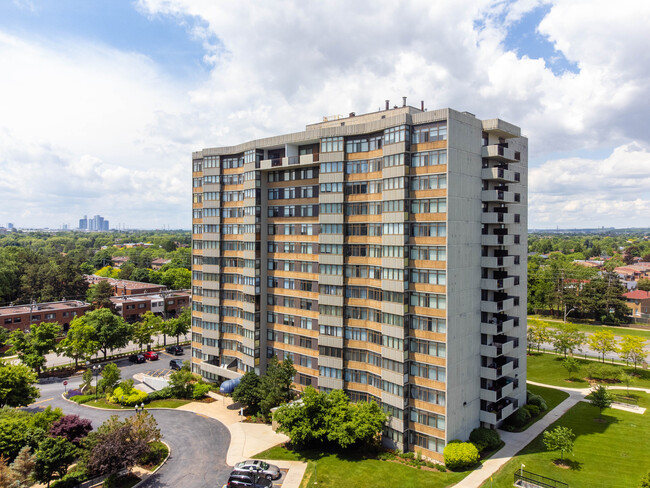 1201 Steeles Ave W