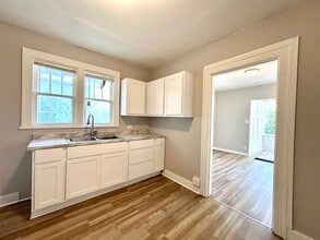 1915 Terrace St in Muskegon, MI - Building Photo - Building Photo