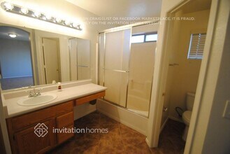 8703 N 112th Ave in Peoria, AZ - Building Photo - Building Photo