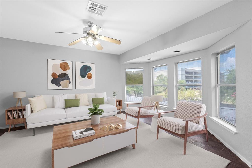 2104 Cullen Ave in Austin, TX - Building Photo