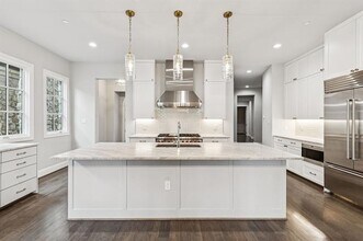 8 Comillas Dr in Westlake, TX - Building Photo - Building Photo