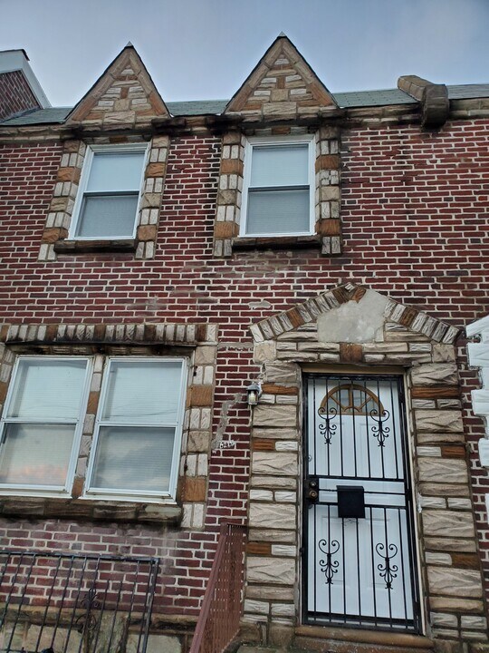 6228 Tabor Ave Photo